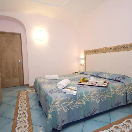 Hotel Av Isola Thermal Ischia